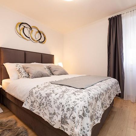 Apartment Miko Sveti Ivan Dobrinjski Bagian luar foto