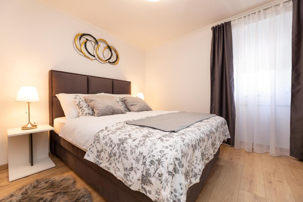 Apartment Miko Sveti Ivan Dobrinjski Bagian luar foto