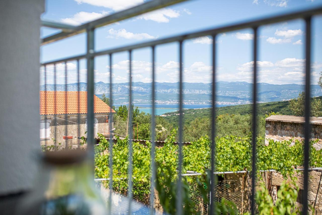 Apartment Miko Sveti Ivan Dobrinjski Bagian luar foto